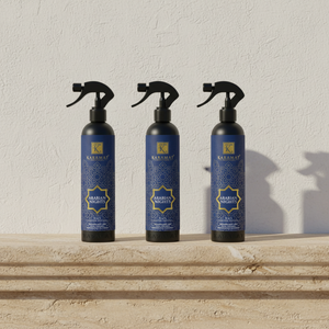 Trois flacons Spray d'ambiance Arabian Nights 500 ml Karamat alignés