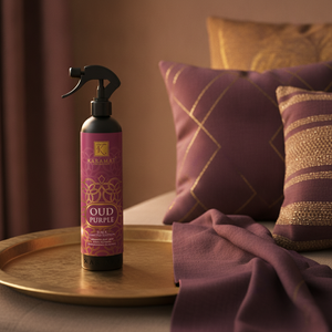 Spray d'ambiance Oud Purple 500 ml Karamat dans un salon
